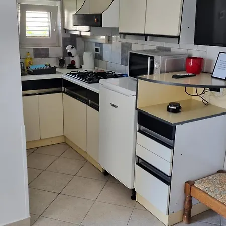 Apartman Drazen Fazana Exterior photo